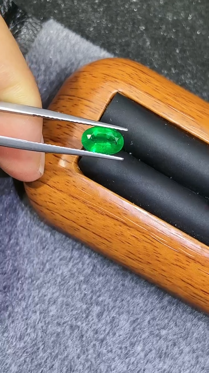 【闪购商品】定制祖母绿定制未镶嵌1.08克拉沃顿绿国际证书天然