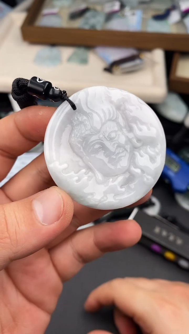 【闪购商品】翡翠颈饰未镶嵌   天然翡翠，一物一图