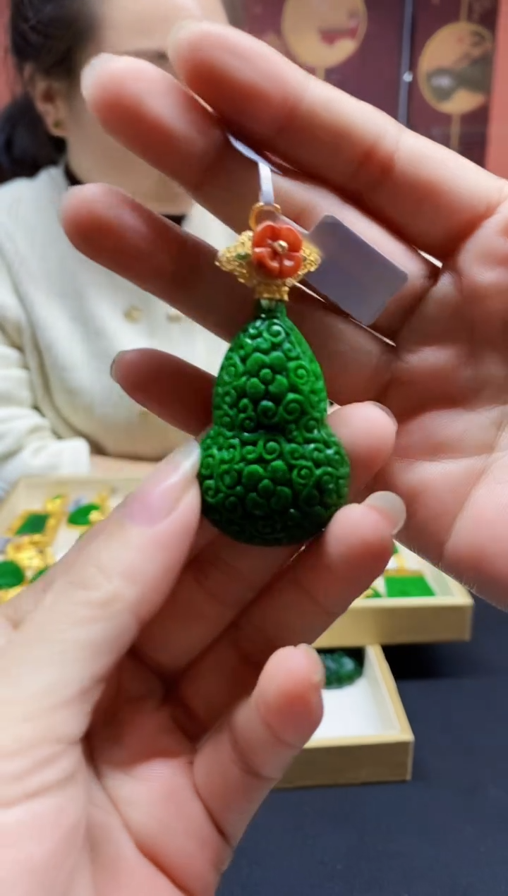 颈饰未镶嵌翡翠翡翠吊坠