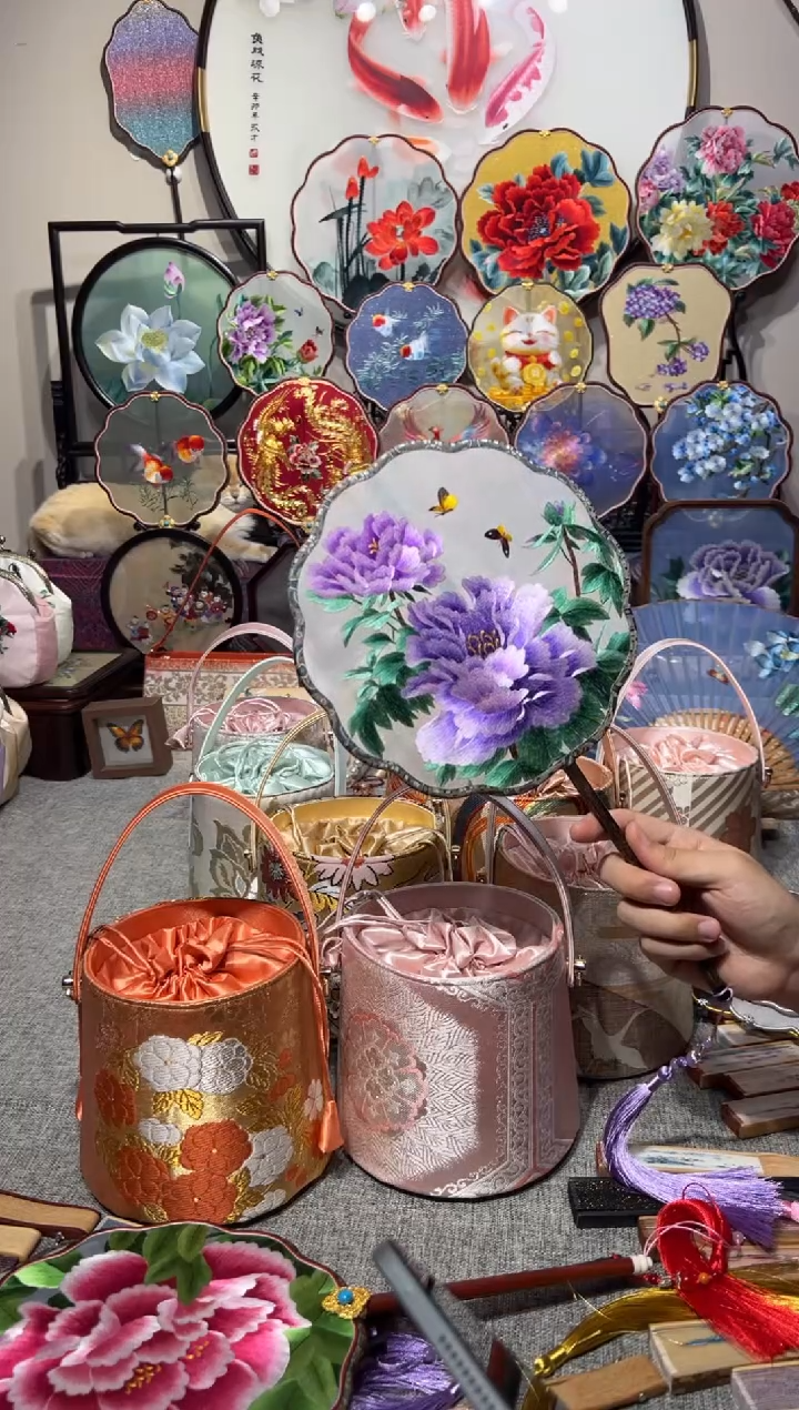 刺绣纯手工苏绣艺术品