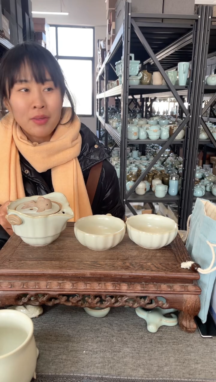 【闪购商品】其他微瑕月白金鱼快客杯