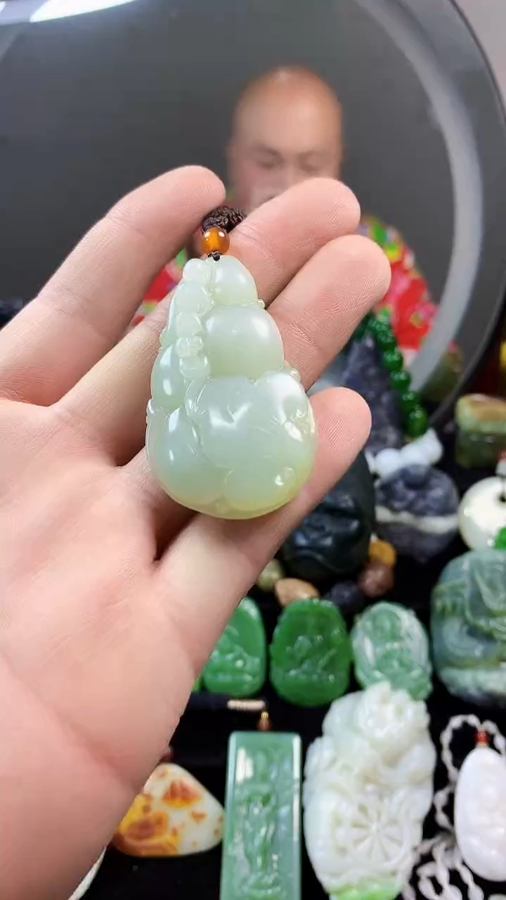 【闪购商品】和田玉挂件未镶嵌18