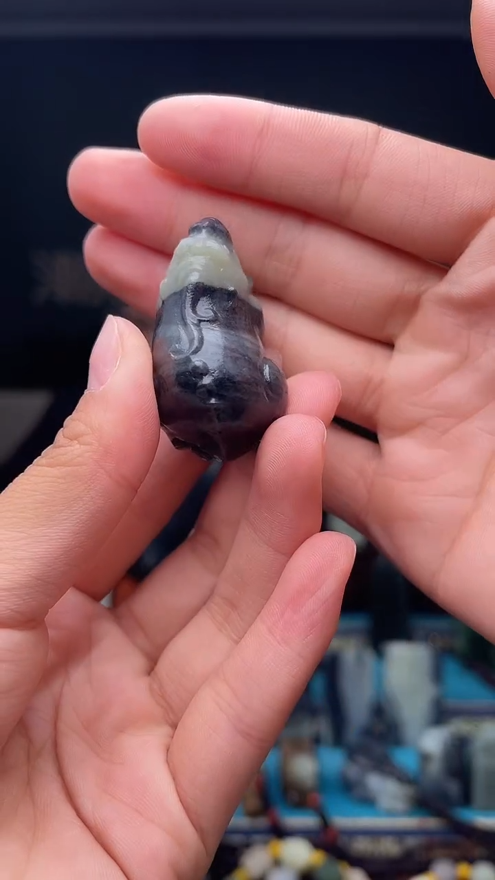 未镶嵌和田玉挂件1