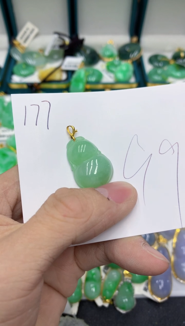 【闪购商品】翡翠颈饰18K金镶嵌号链接11111