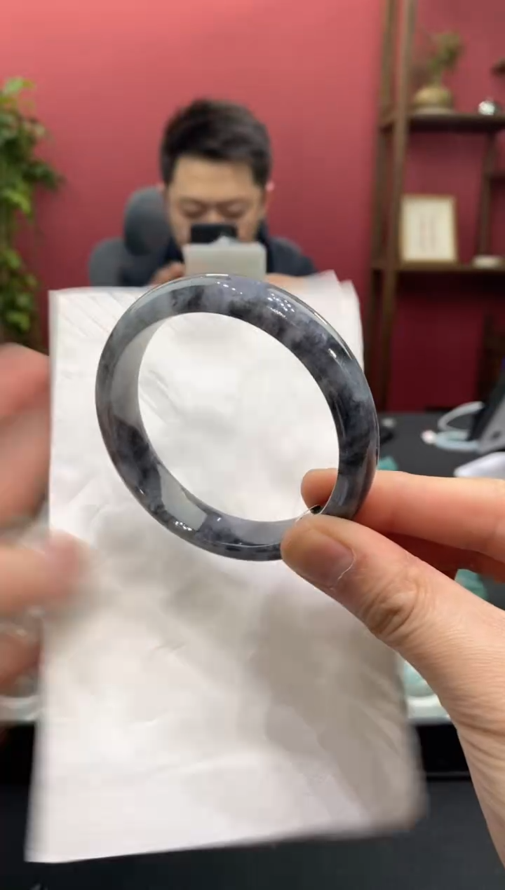 【闪购商品】翡翠手镯未镶嵌00002053