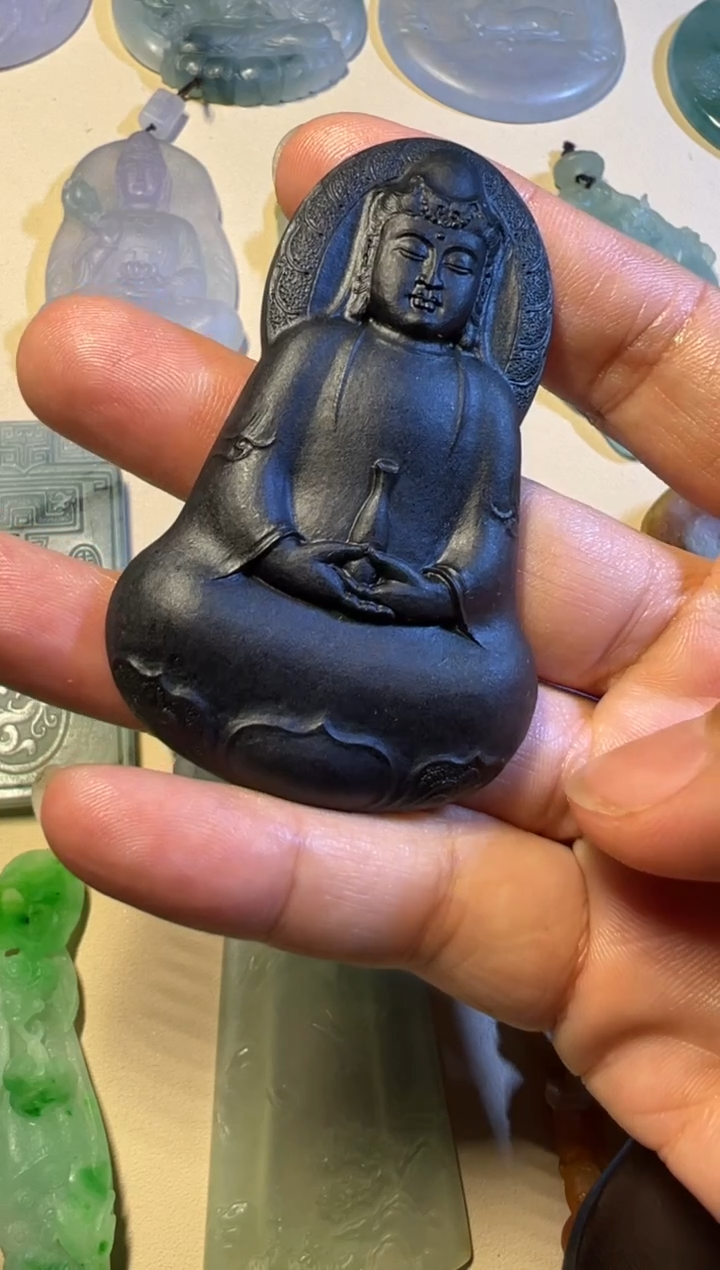 定制翡翠未镶嵌牌子