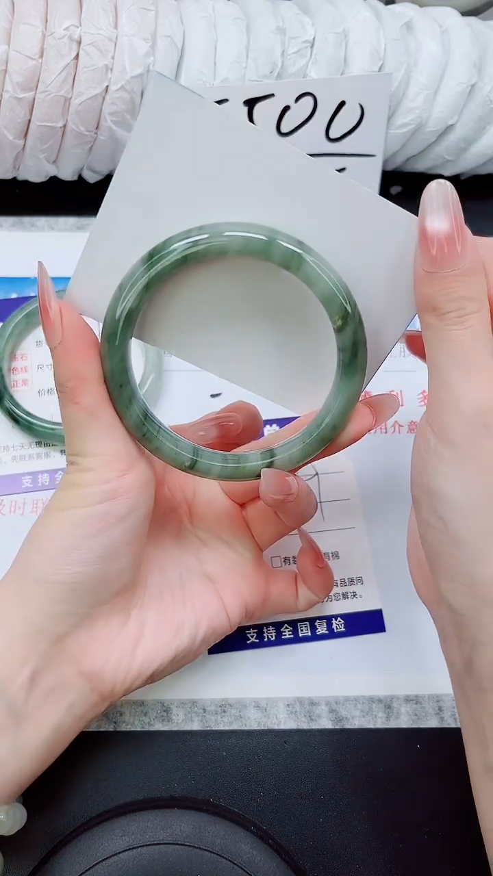 石英质玉手镯未镶嵌A115-60.5