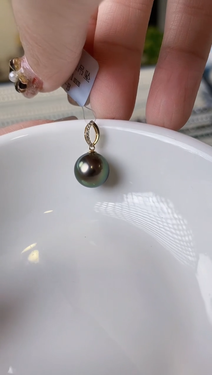 【闪购商品】海水珍珠吊坠(不含链)18K金镶嵌10-11海水珍珠吊坠