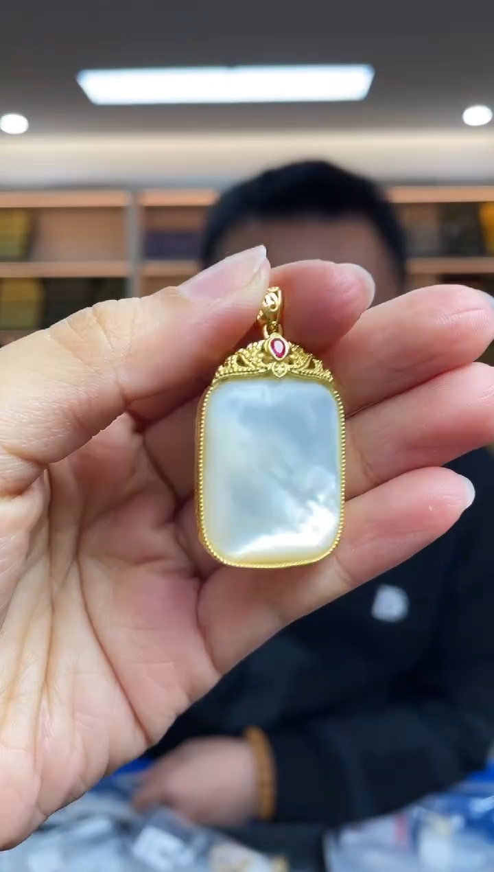 【闪购商品】贝壳（贝母）·18K金镶嵌多样性发一件