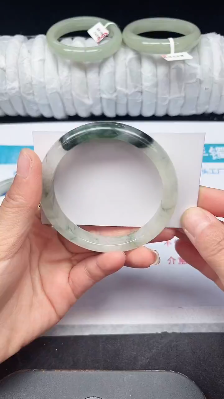 未镶嵌手镯石英质玉19-59/60