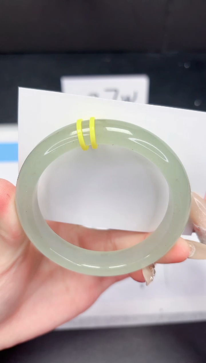 【闪购商品】石英质玉手镯未镶嵌370-60.1