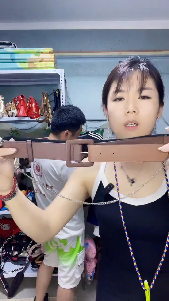 默认微瑕微脏，介意勿拍。编码：313