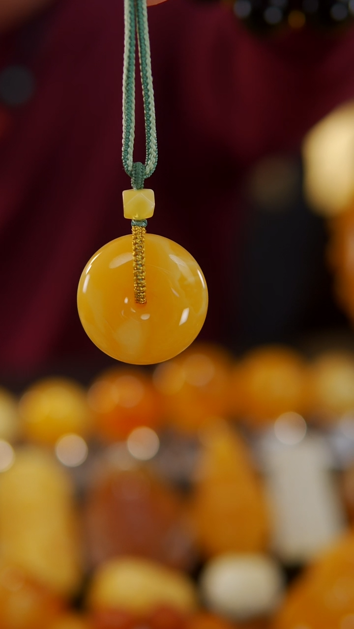 【闪购商品】蜜蜡裸石未镶嵌焦皮平安扣14.6