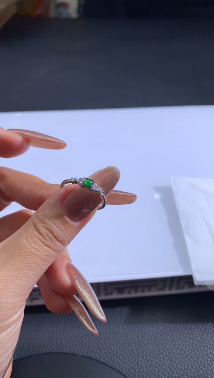 【闪购商品】翡翠戒指银S925镶嵌翡翠