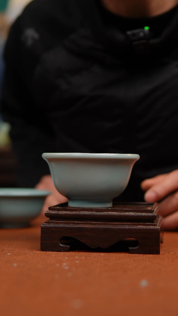 【闪购商品】瓷片原产地原矿仿古压手杯微瑕福利