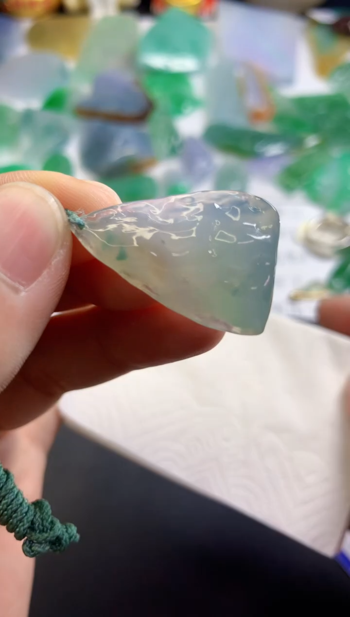 【闪购商品】翡翠吊坠(不含链)未镶嵌521