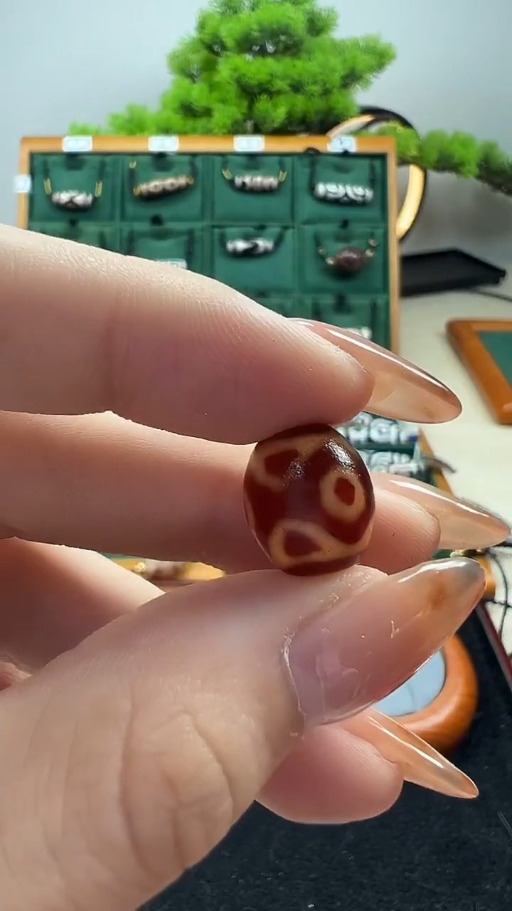 玛瑙/玉髓（覆膜）颈饰未镶嵌50（微瑕）