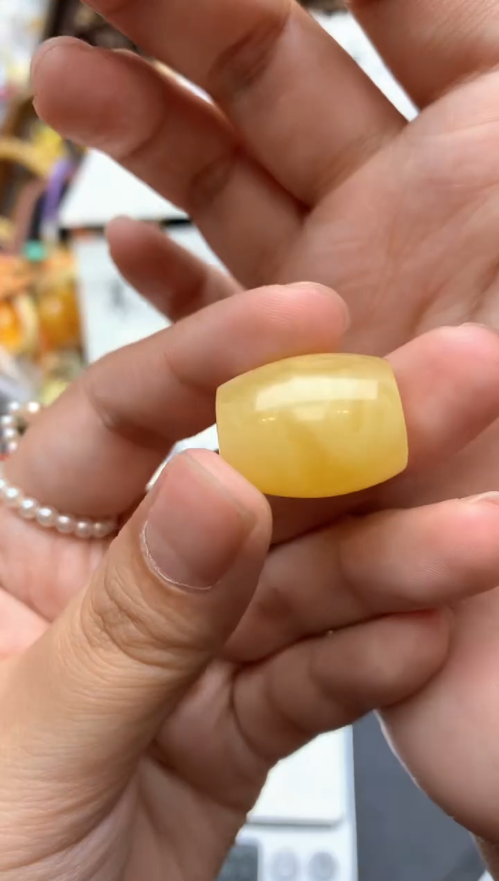 【闪购商品】琥珀珠宝奇石未镶嵌066琥珀蜜蜡花粉有纹小坑介意勿拍