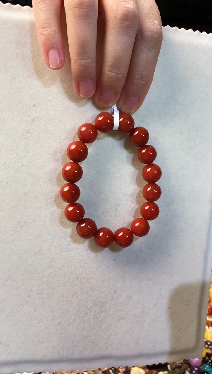 未镶嵌手串南红玛瑙M****i川料南红双色12.4MM 毕业