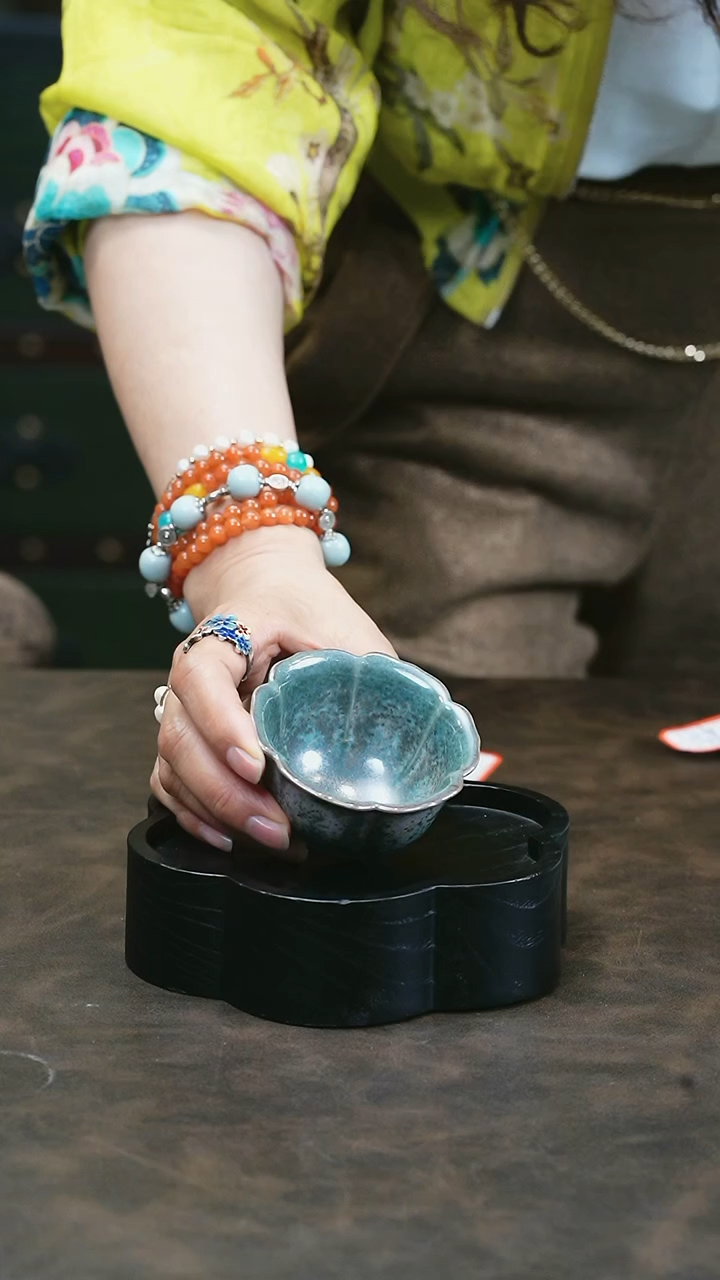 【闪购商品】W宝丰宋官窑原产地仿古釉钧瓷花口杯