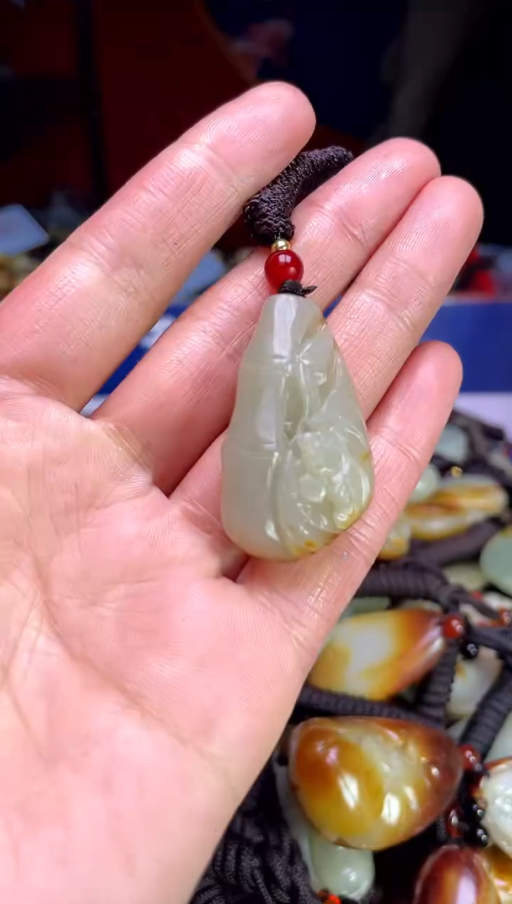 【闪购商品】和田玉颈饰未镶嵌123