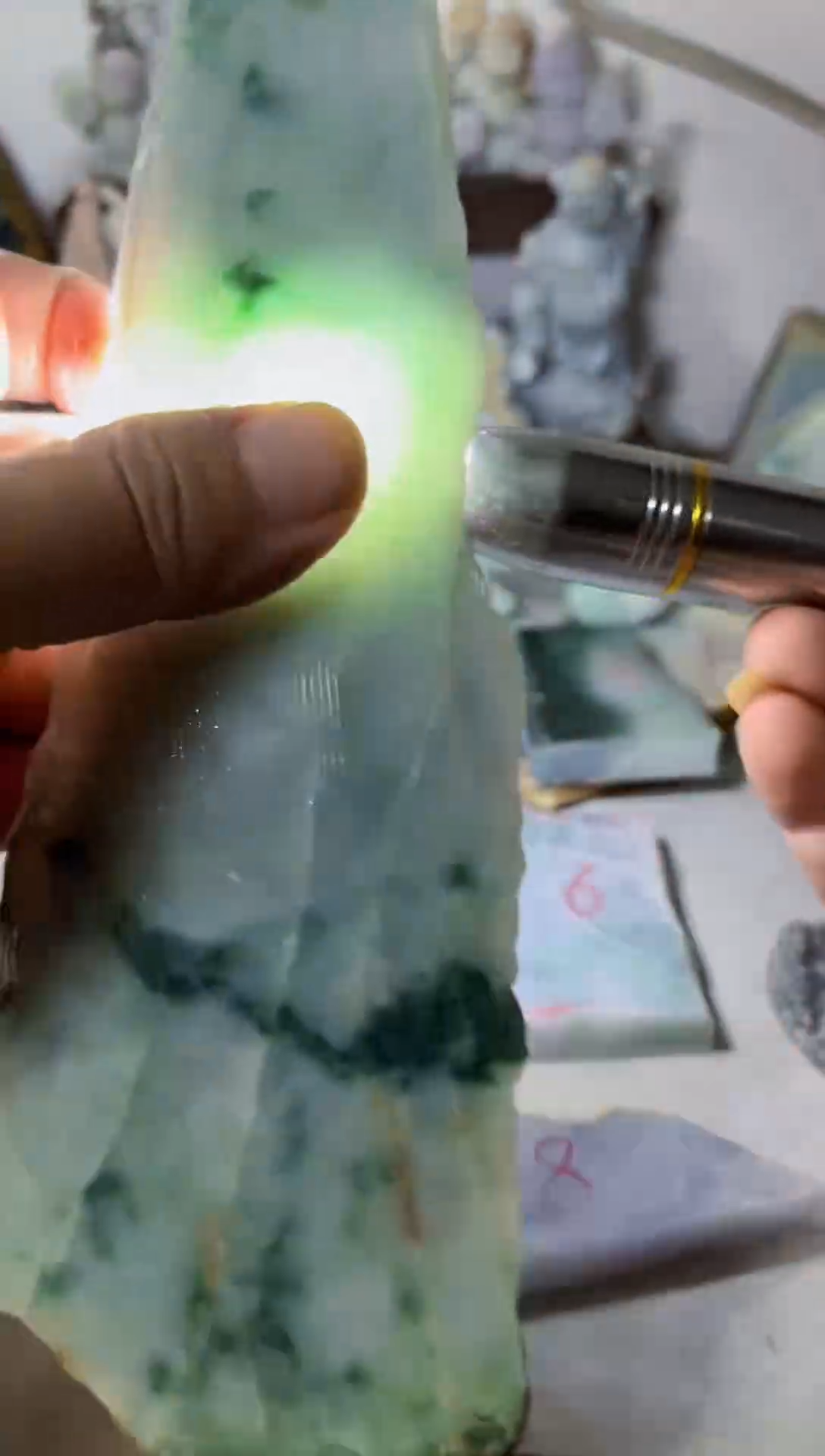 【闪购商品】翡翠吊坠(不含链)未镶嵌A840