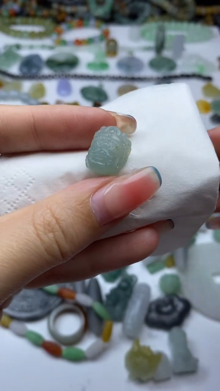 未镶嵌定制翡翠毛货定制不退不换