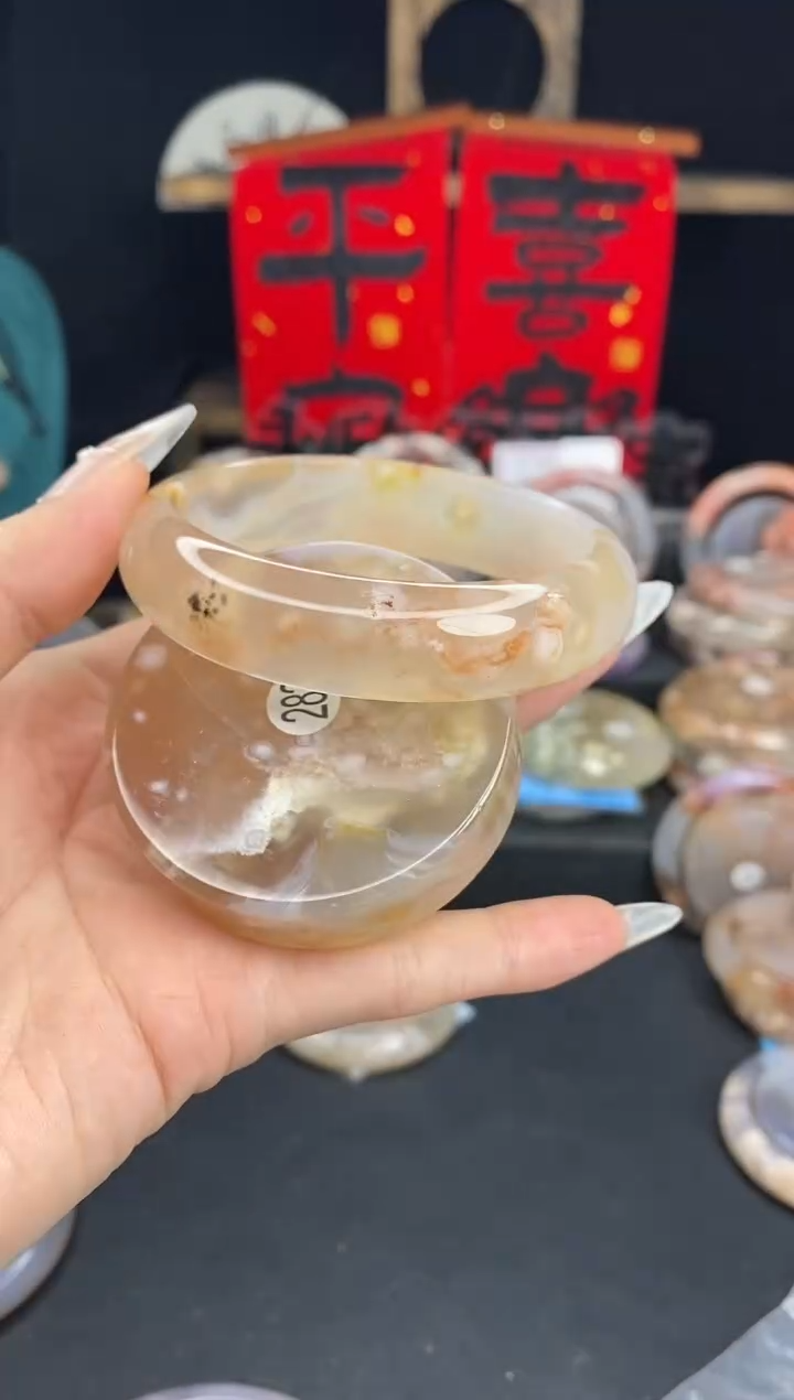 【闪购商品】石英质玉手镯（圆镯）未镶嵌58.9