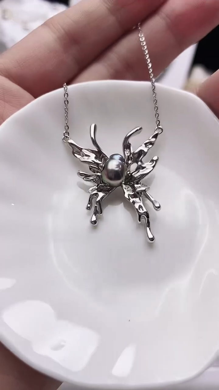 【闪购商品】海水珍珠颈饰银S925镶嵌海水keshi珍珠吊坠