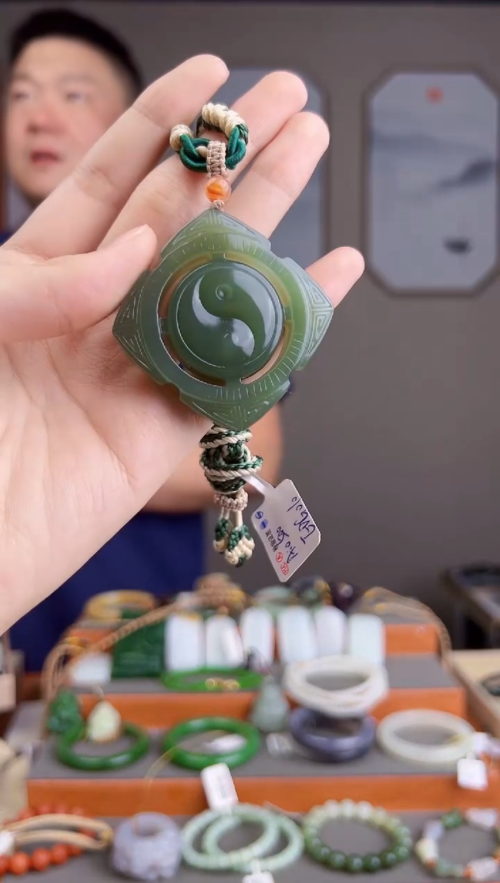 和田玉未镶嵌颈饰多样性发货 拍一单发一个