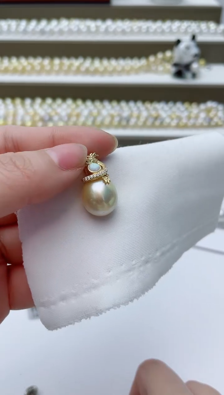 【闪购商品】海水珍珠颈饰银S925镶嵌A90