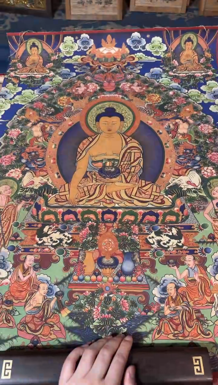 卷轴画龙妹的唐卡tk16