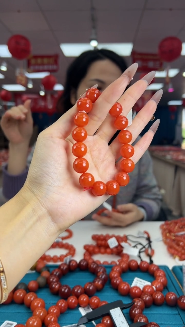 【闪购商品】南红玛瑙手串未镶嵌2.5-（多样式）