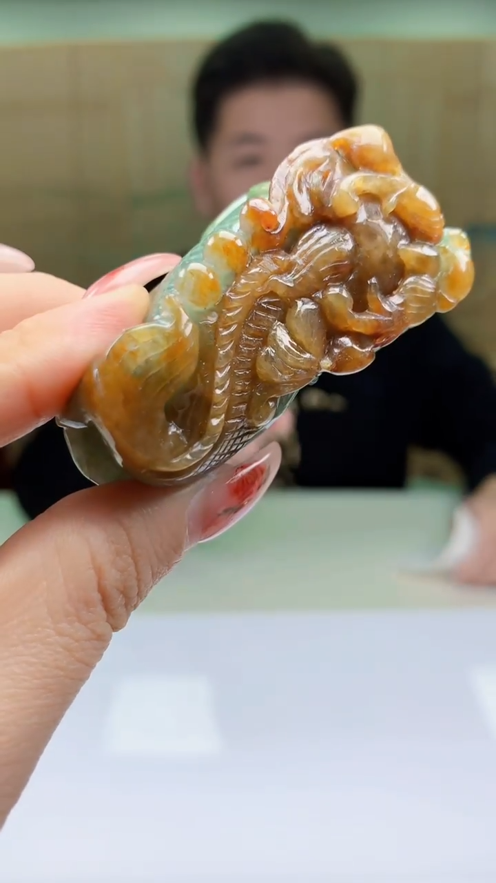 【闪购商品】定制翡翠未镶嵌4917ty-毛货挂件125