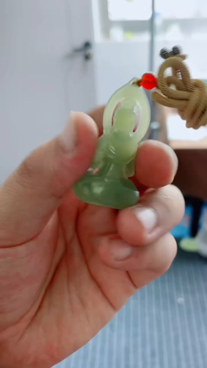 和田玉未镶嵌颈饰1