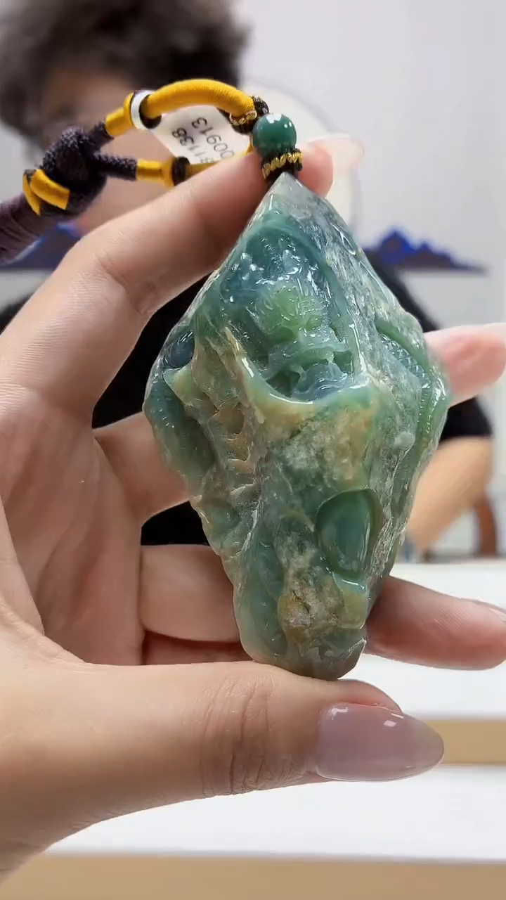 未镶嵌定制翡翠4688MM-毛货挂件118