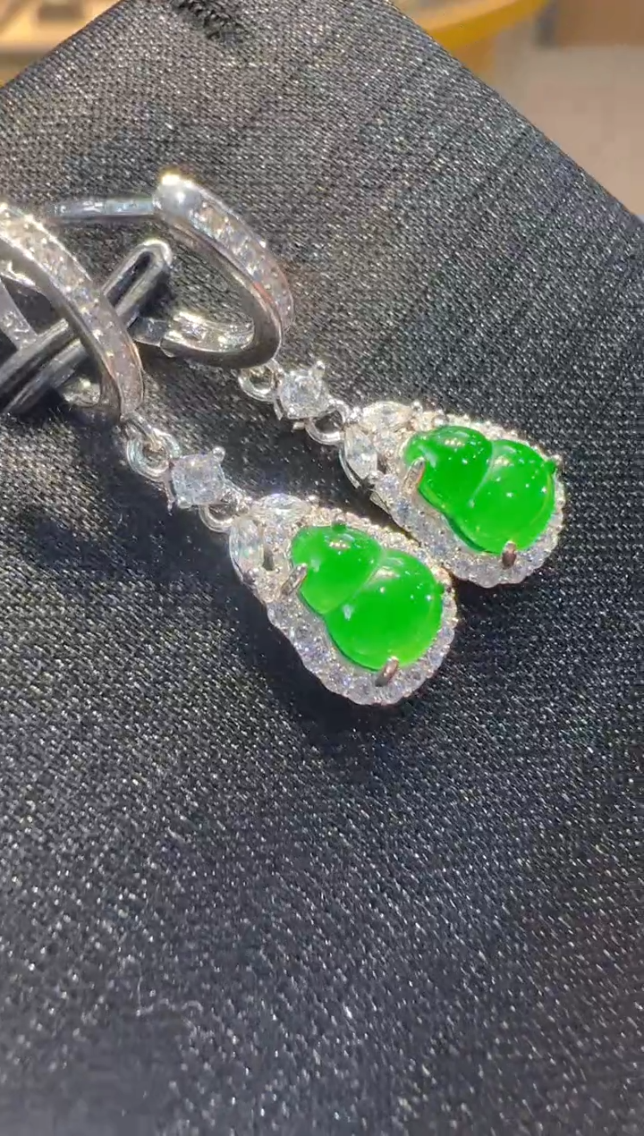 【闪购商品】翡翠耳坠银S925镶嵌多样性发货一件