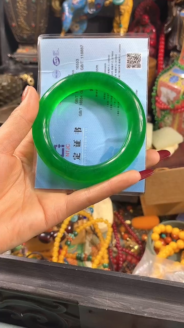 【闪购商品】和田玉手镯未镶嵌【闪购商品】绿色手镯1566