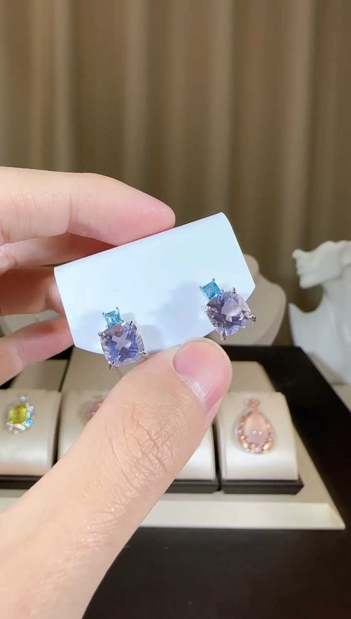 【闪购商品】紫晶耳饰银S925镶嵌8mm薰衣草