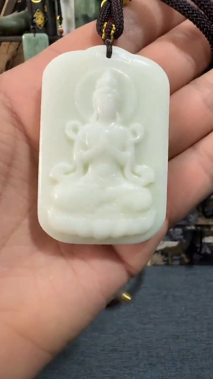 未镶嵌石英质玉笔搁新疆米达 高观音牌