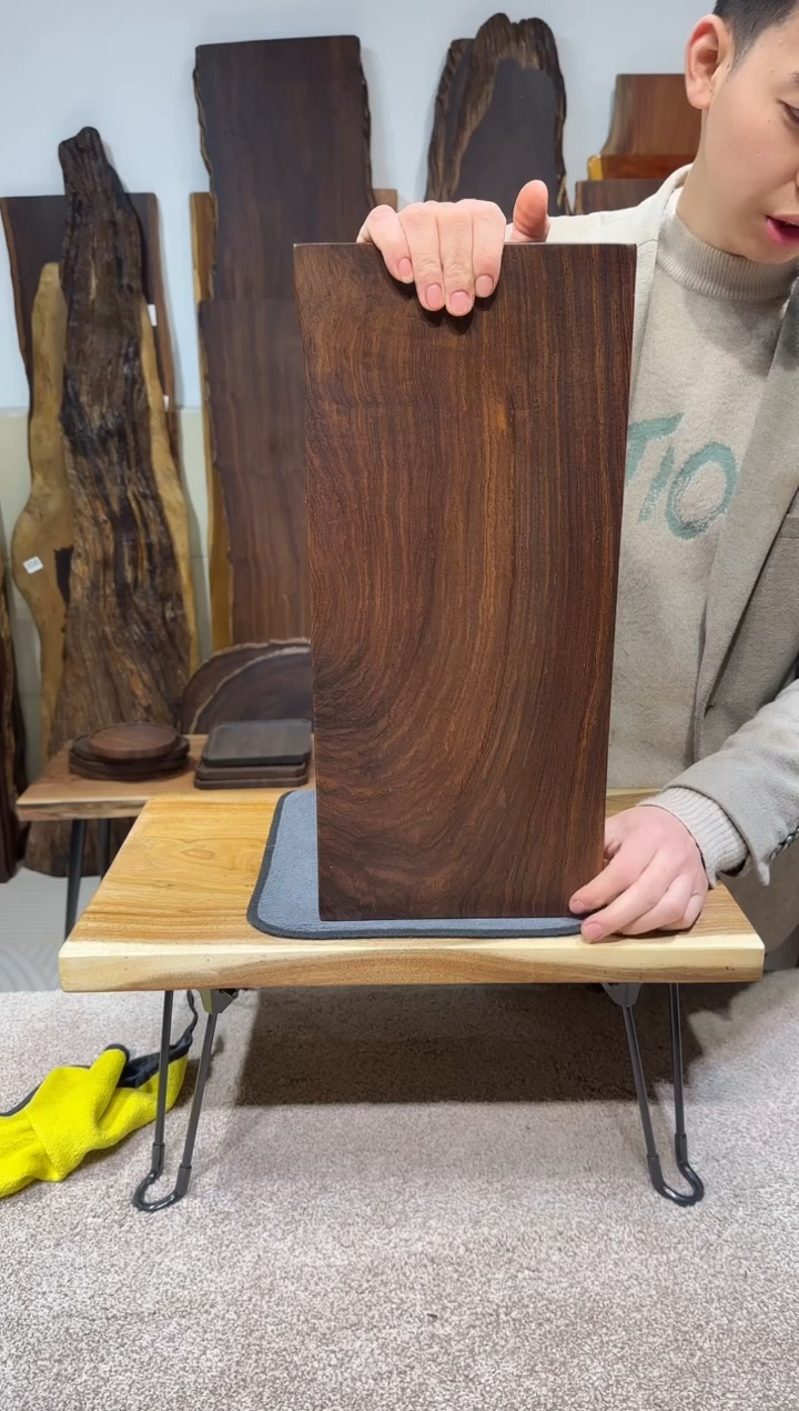 【闪购商品】风车木（黑檀木）尺寸47*21*2.3编号787