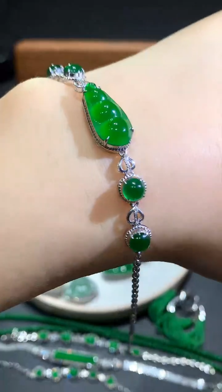 【闪购商品】翡翠手链18K金镶嵌团购