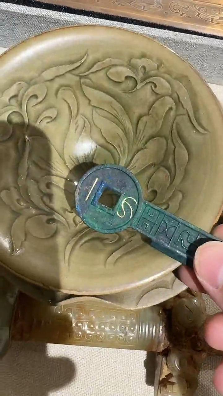 摆件              