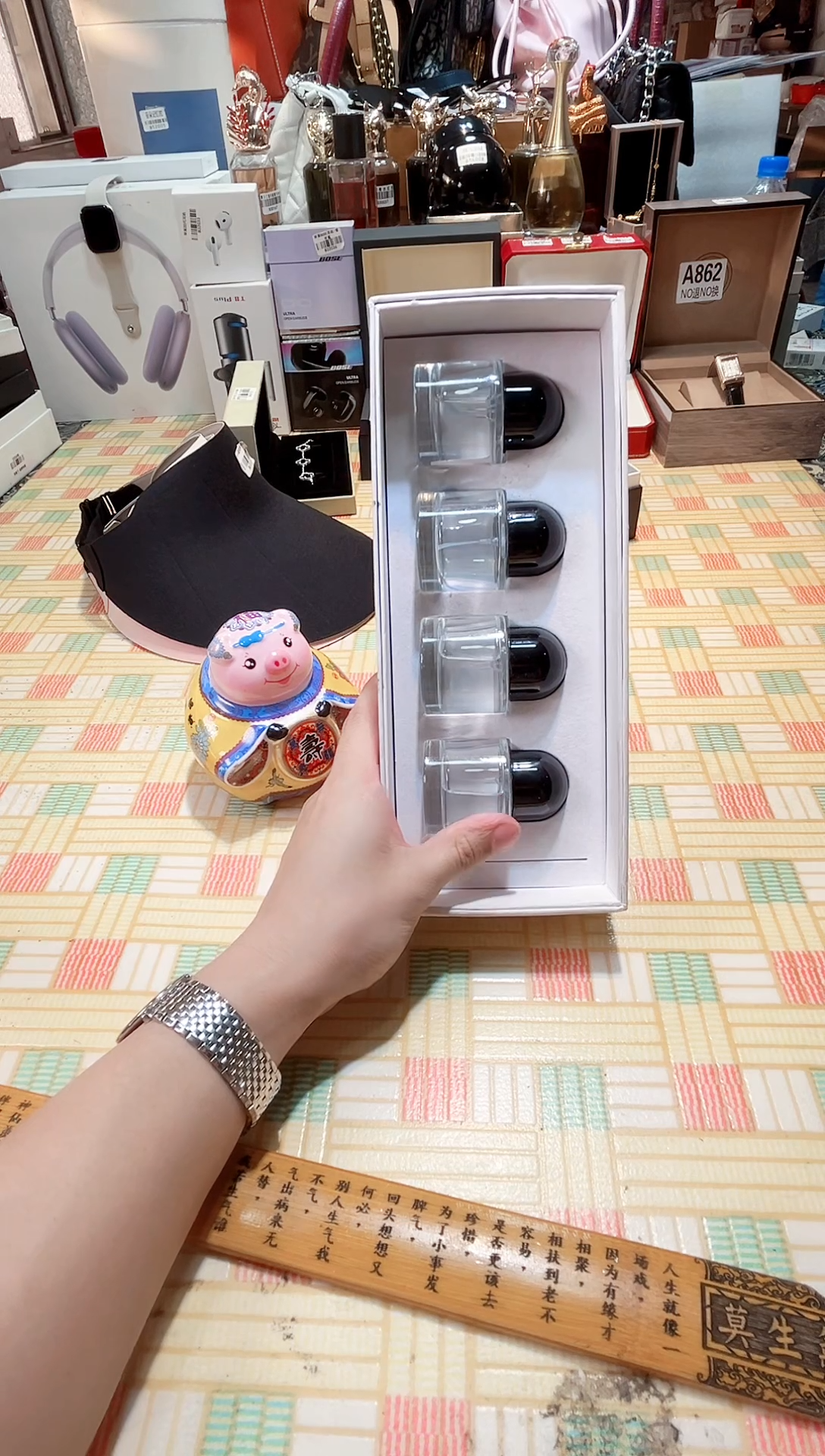 瓷片瓷器 库房到期 全部地板价@@1