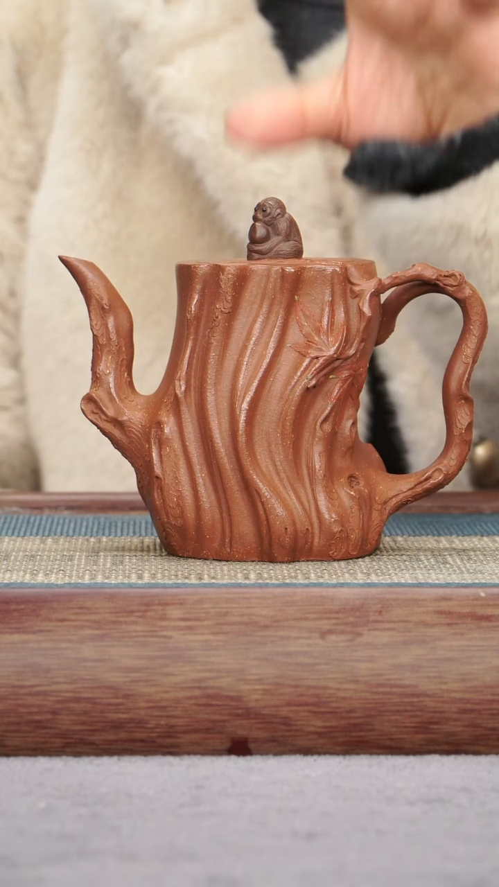 【闪购商品】紫砂茶壶红降坡 松桩