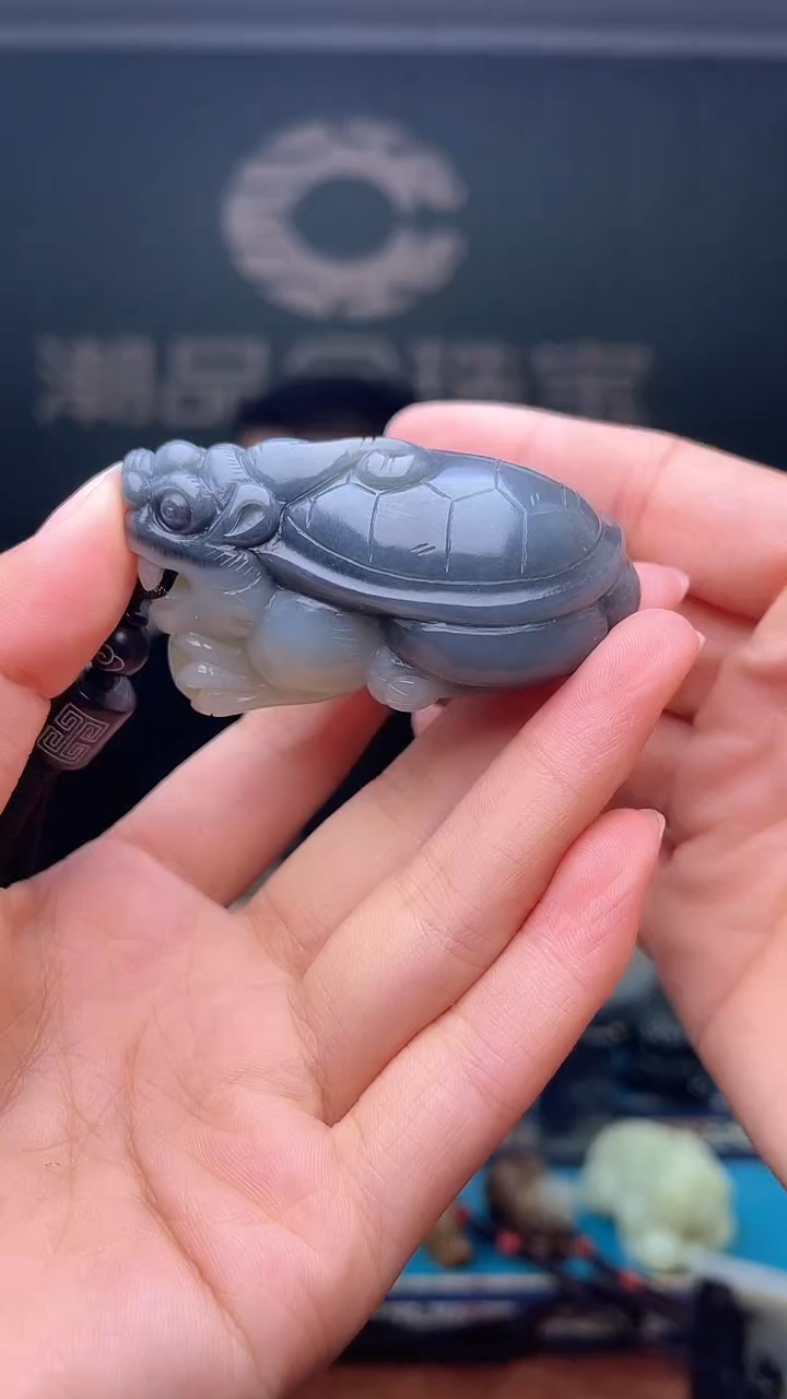 未镶嵌和田玉挂件1