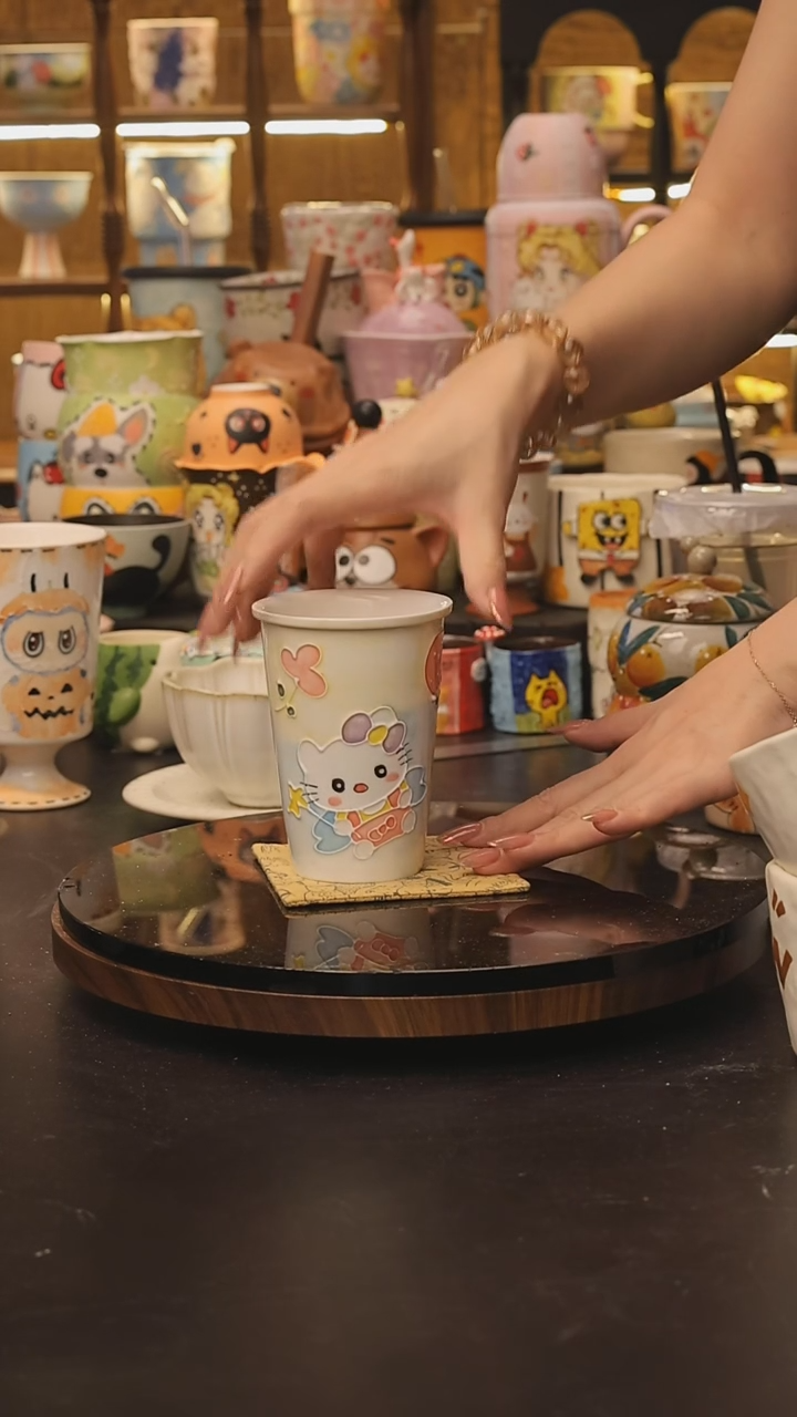 景德镇釉下彩绘设计师款式陶瓷