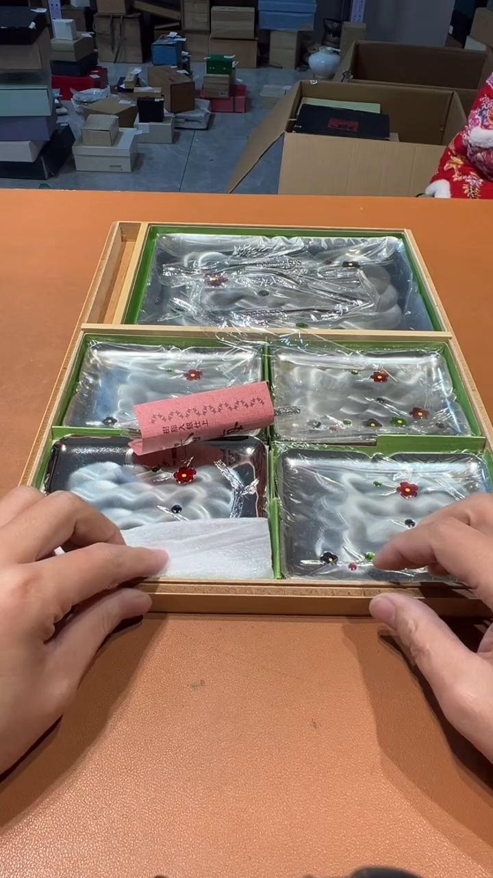 摆件大*阿达西日瓷摆件833