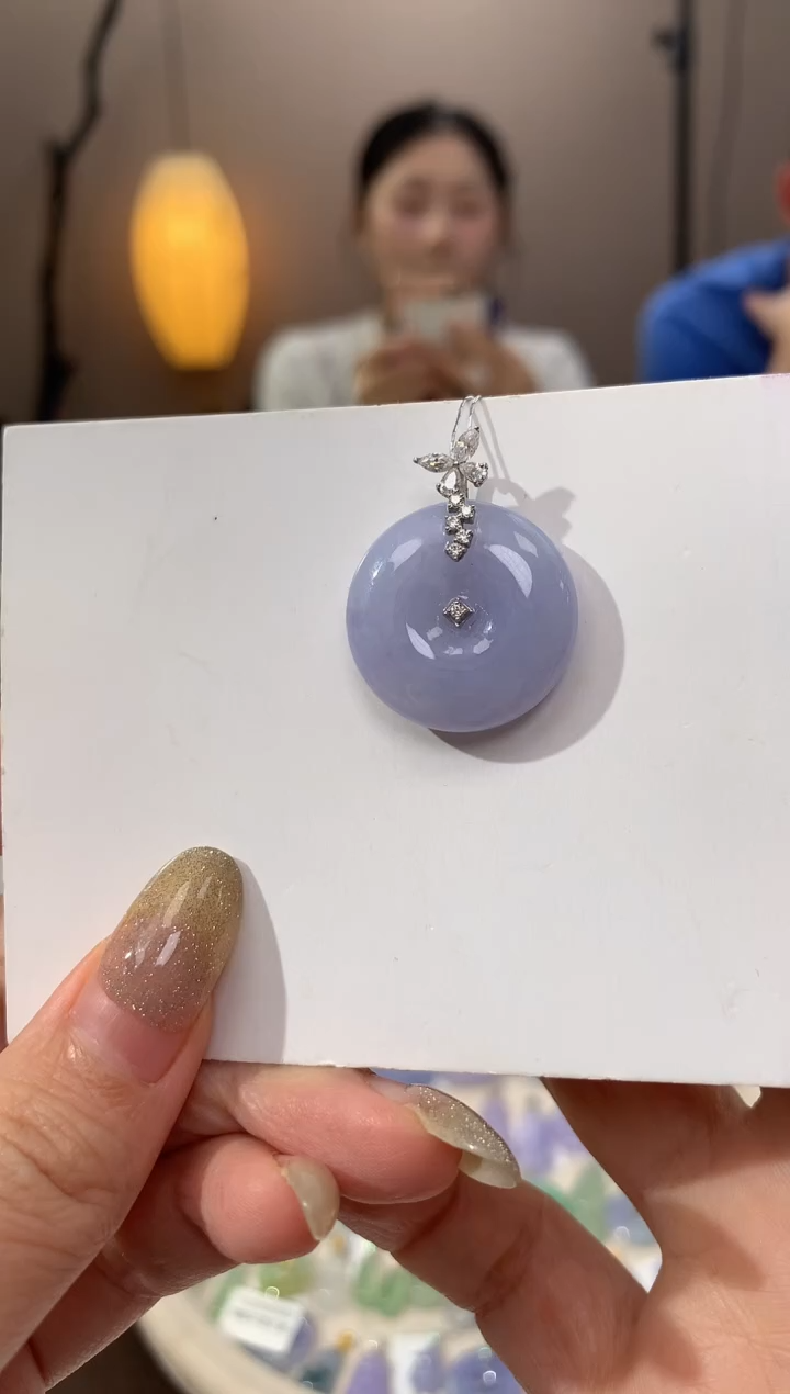 翡翠18K金镶嵌颈饰天然缅甸a货翡翠