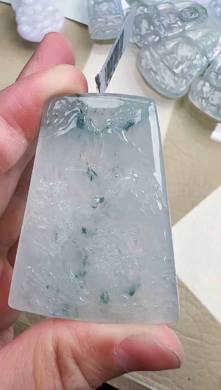 翡翠未镶嵌颈饰缅甸翡翠a货